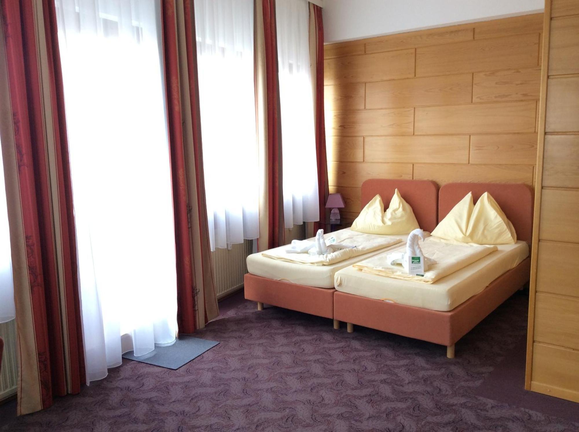 Stadthotel Schwerterbraeu ยูเดนบวร์ก ห้อง รูปภาพ