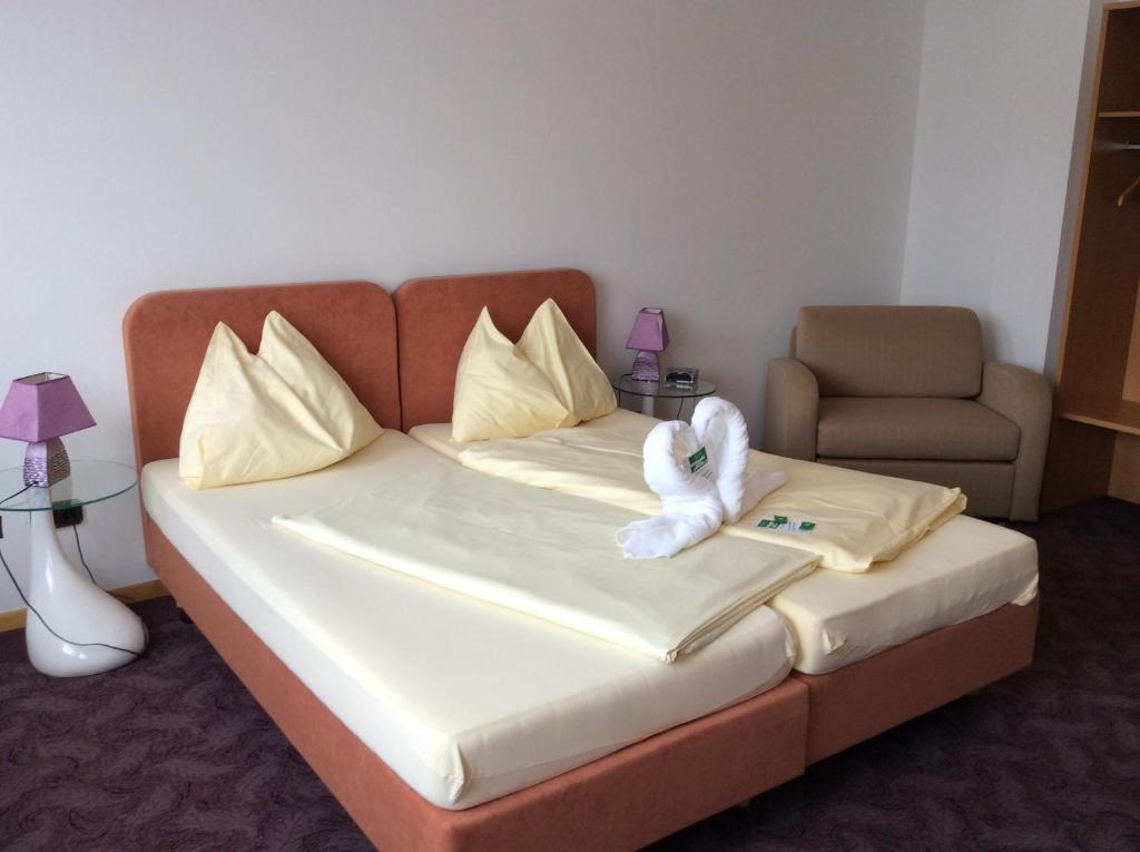 Stadthotel Schwerterbraeu ยูเดนบวร์ก ภายนอก รูปภาพ